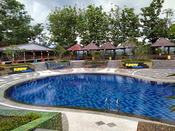 kolam renang Kumpay Waterpark