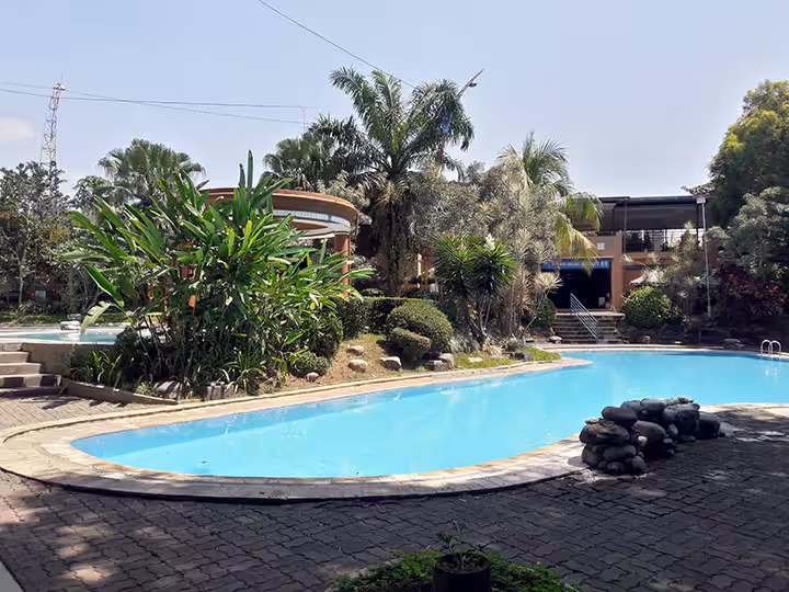 kolam renang di The Fountain Water Park