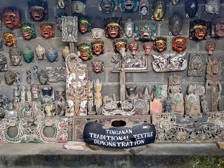 koleksi topeng Desa Wisata Tenganan