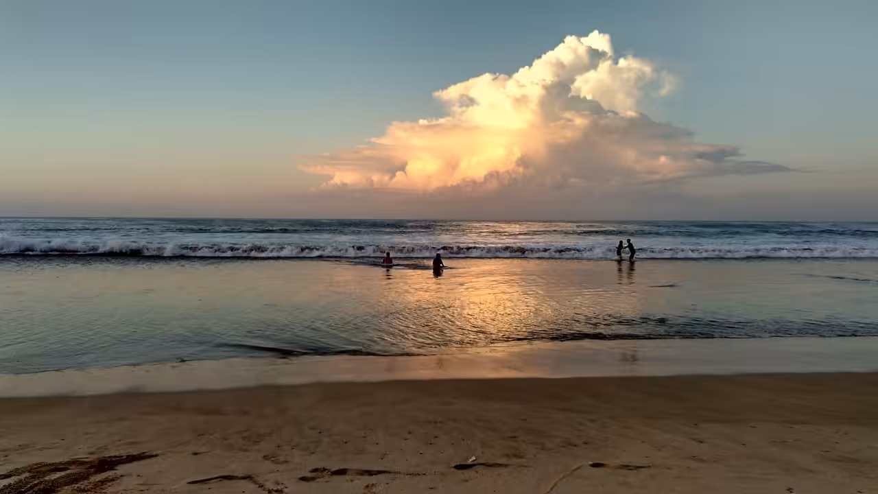 pantai ngantep angker