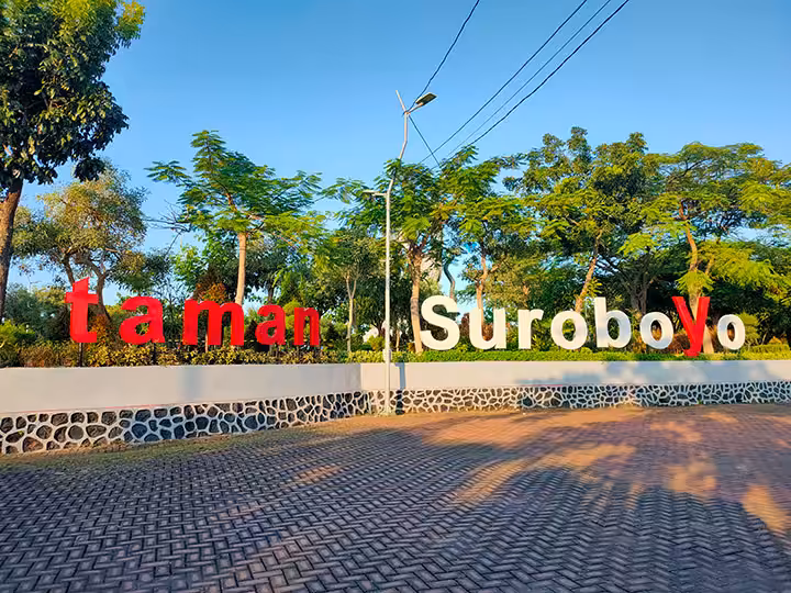 taman suroboyo taman bagus di surabaya