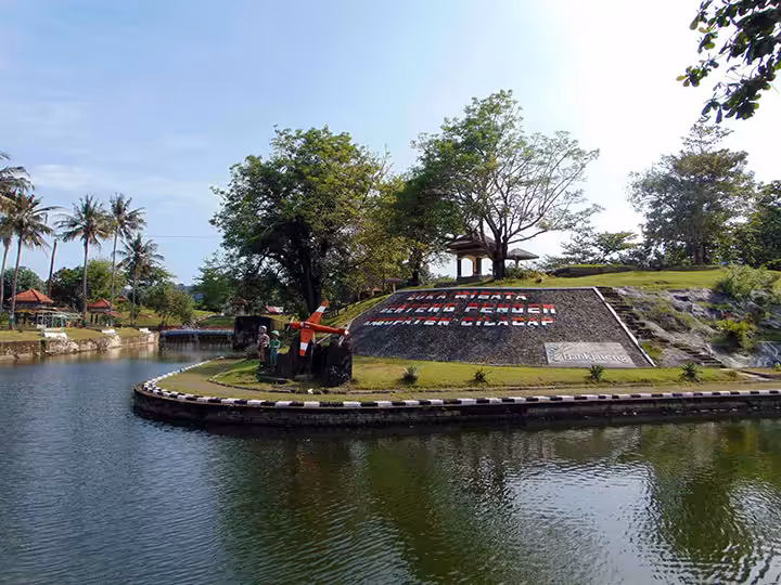 Lokasi Benteng Pendem Cilacap