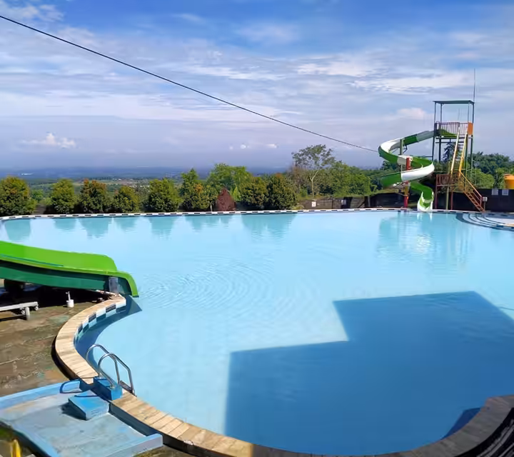 kolam renang Joglo Park