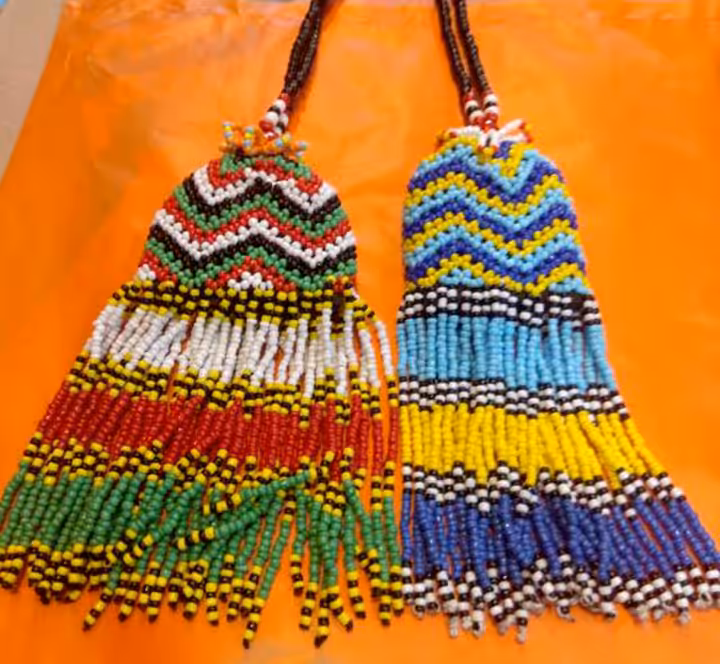 Kalung Manik