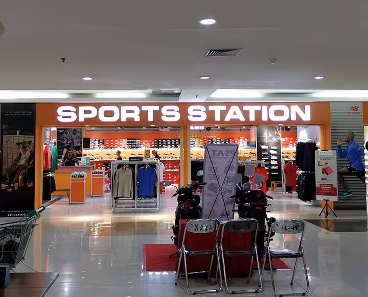 Kaza Mall Surabaya bowling dan sport station