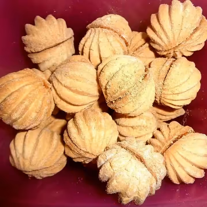 Kue Keminting