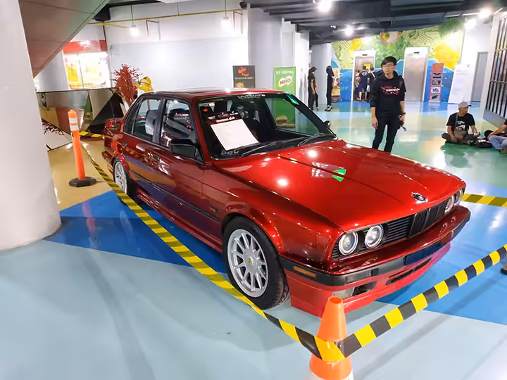 click square bandung event