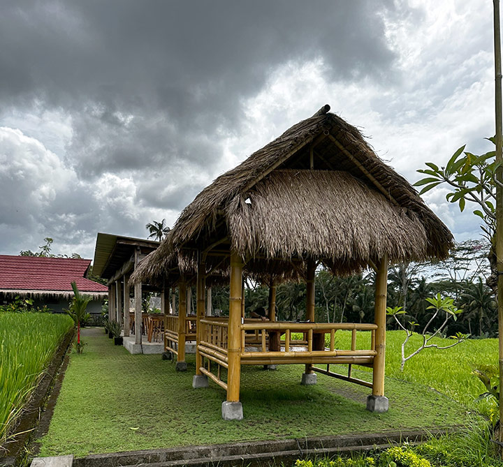fasilitas di Tibumana Waterfall