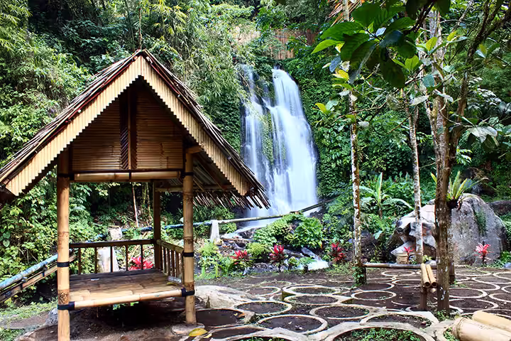 Fasilitas di Air Terjun Jagir