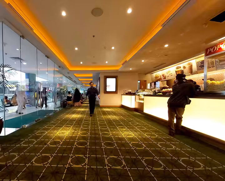 jadwal bioskop Cyber Mall Malang