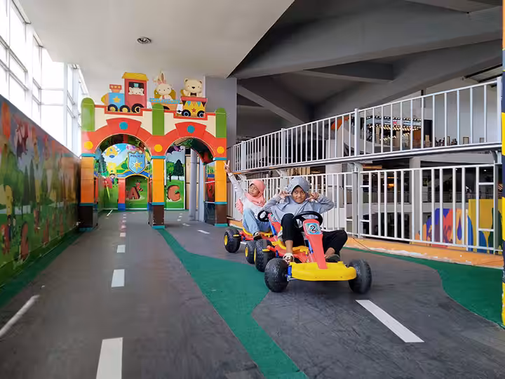 playground Miko Mall