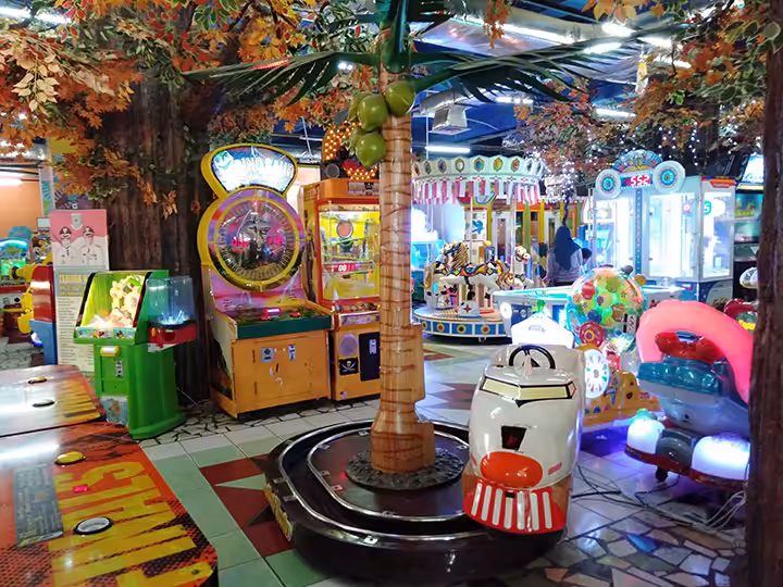 playground Pamulang Square