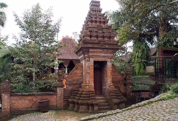 tiket masuk Kampoeng Djawi Jombang