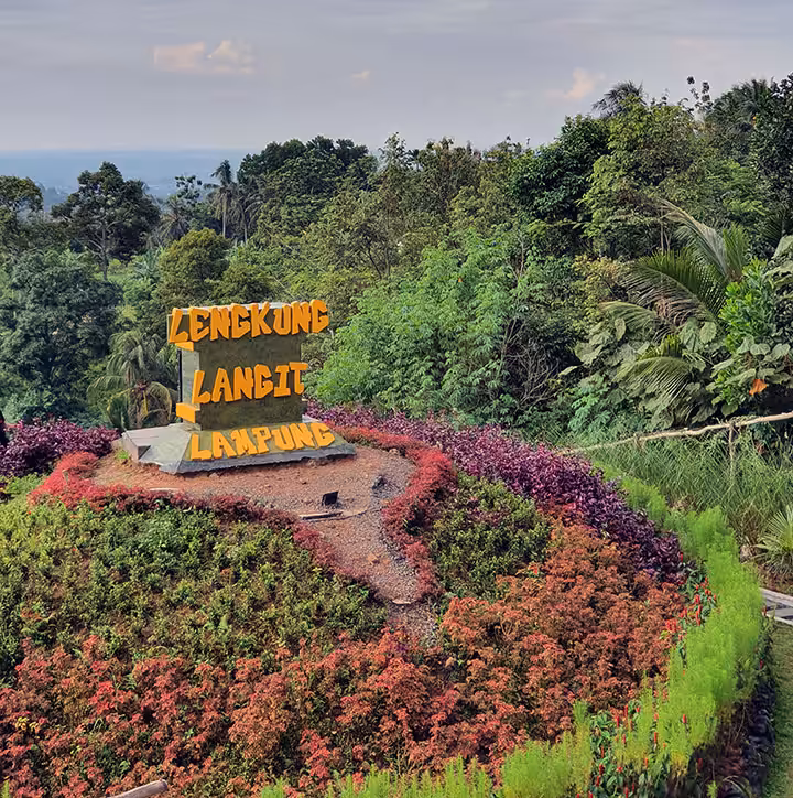 wisata lampung Lengkung Langit Lampung