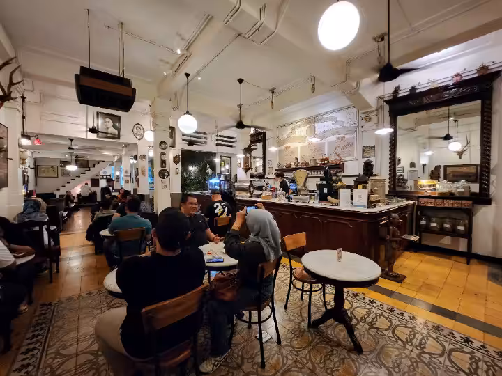 Bakoel Koffie Cikini