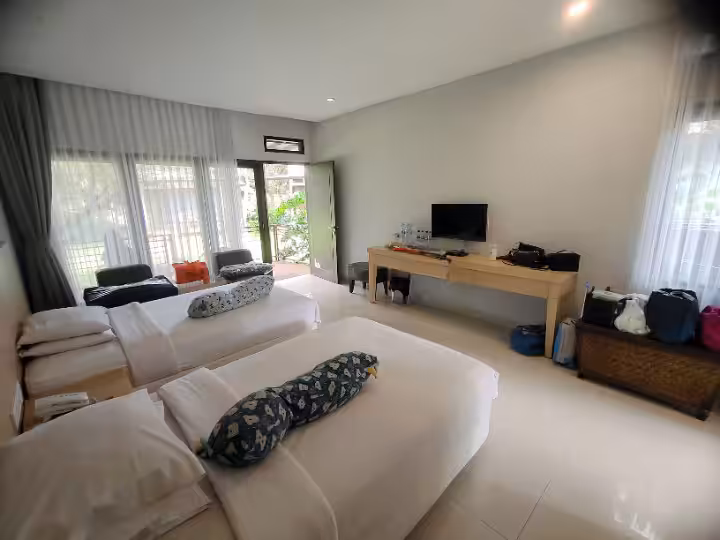 Mountain Springs Resort Lembang