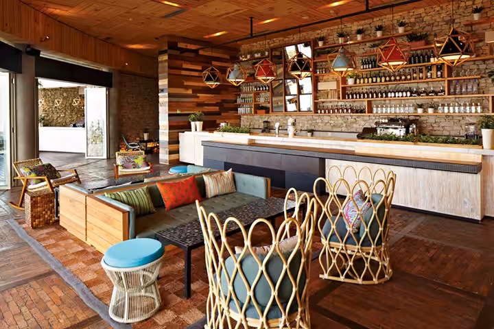 SKYE Bar & Restaurant