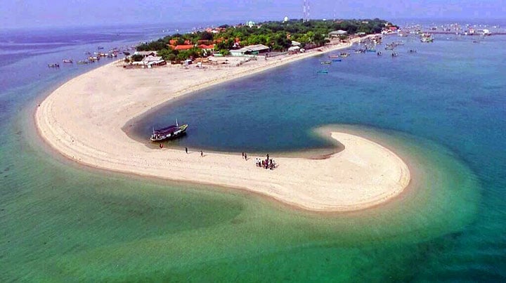 Pantai Gili Ketapang: Lokasi, Tiket Masuk, dan Jam Buka