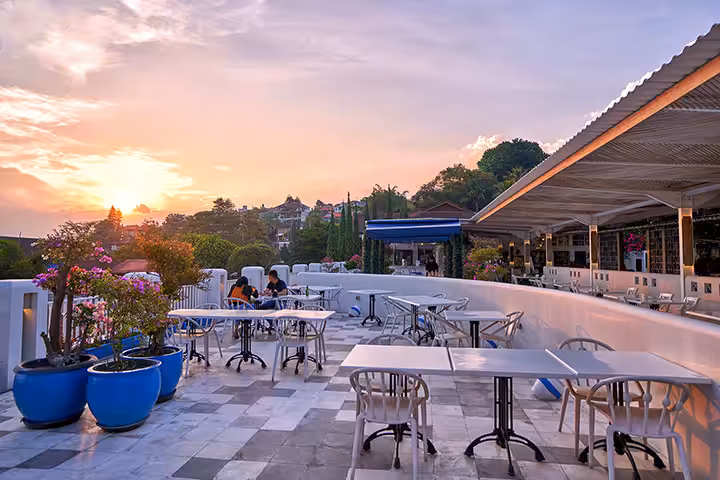 Daftar Cafe Terbaru di Dago yang Bagus