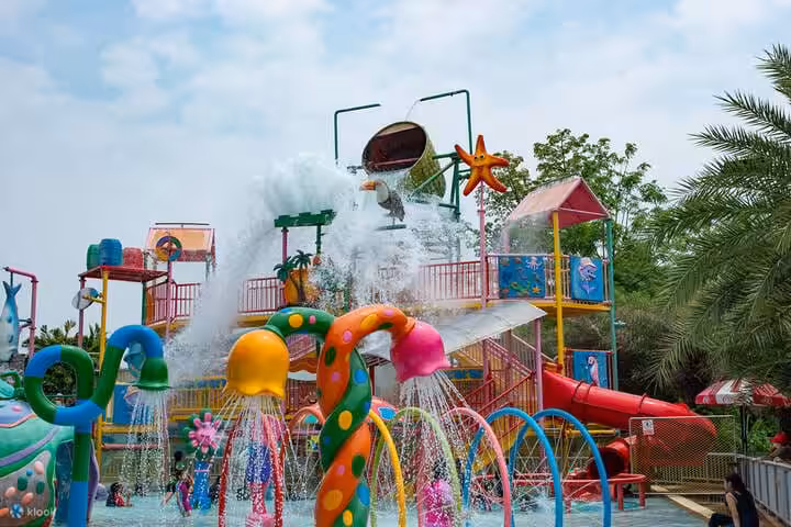 Dream World Bangkok Tempat Wisata di Bangkok