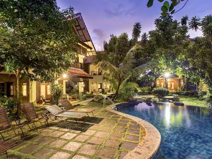 Duta Garden Hotel and Boutique Villa