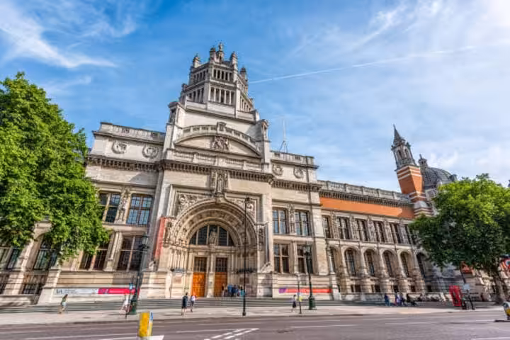 Museum Victoria dan Albert tempat wisata di london