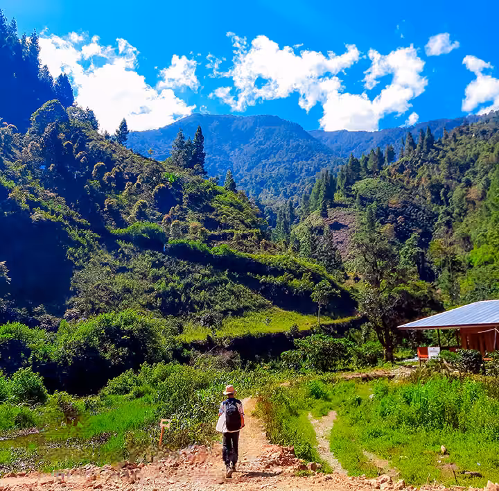 akses jalan gunung latimojong