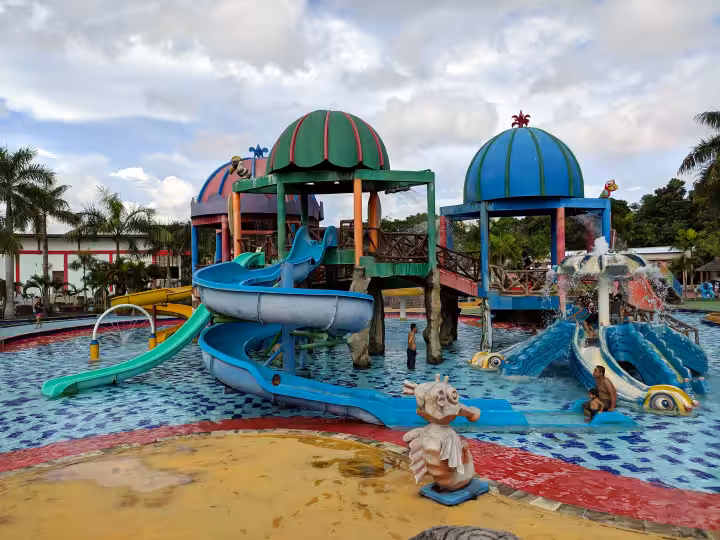 kolam anak Kalawa Waterpark