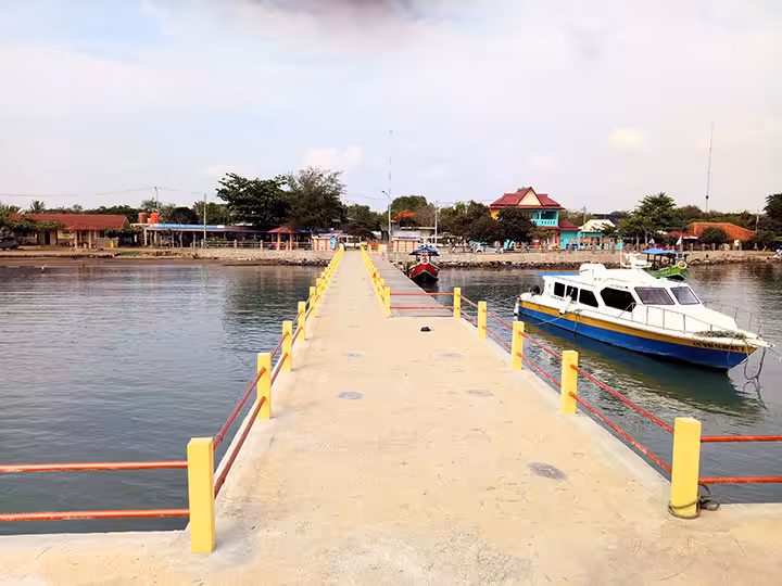 pantai tirtamaya wikipedia