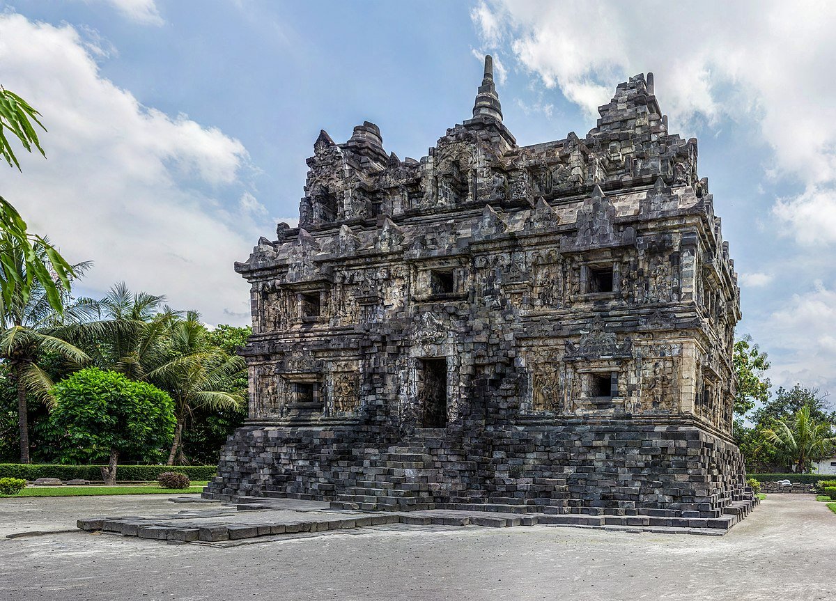 sejarah candi sari Jogja