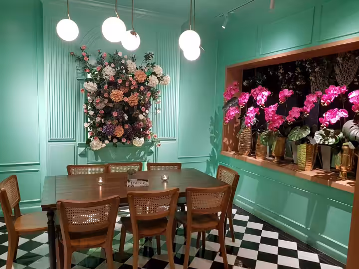 Blu Jardin Coffee & Dining