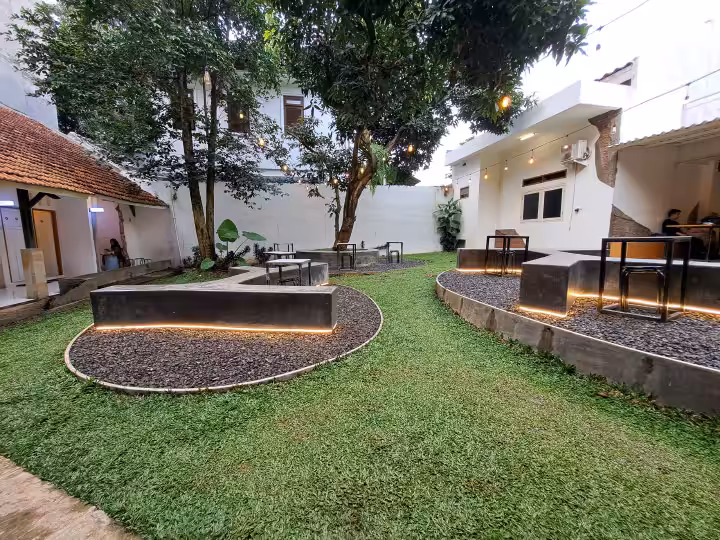 Et al Coffee & Space