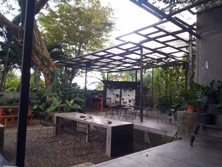 Moment Coffee & Space