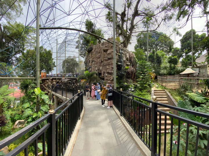 wisata Taman Margasatwa dan Budaya Kinantan
