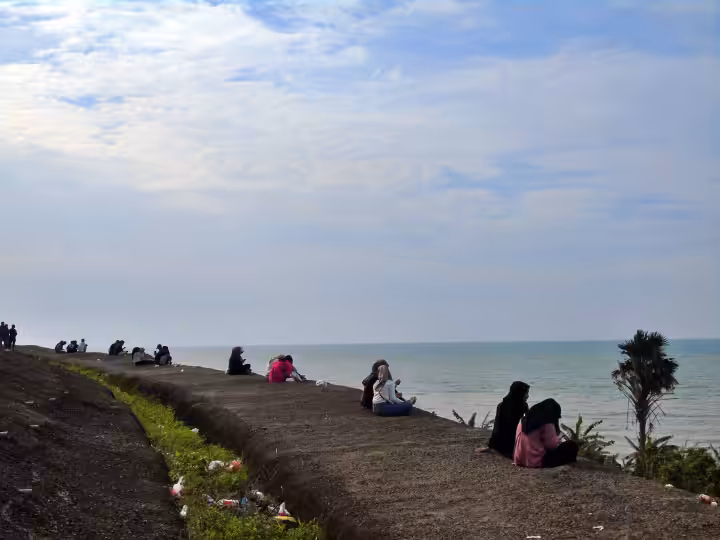 bukit cinta Pantai Jodo Batang
