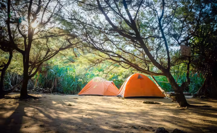 camping di Pantai Sanglen Gunungkidul