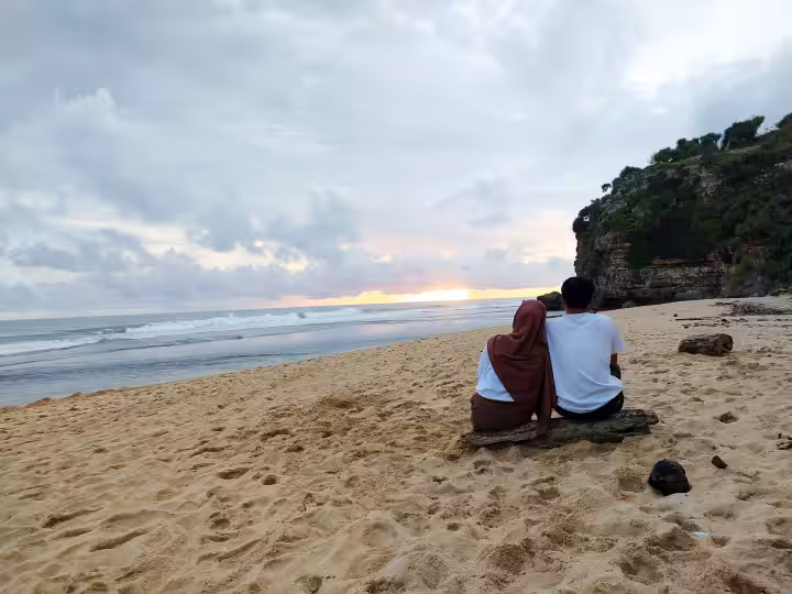 daya tarik Pantai Sanglen Gunungkidul