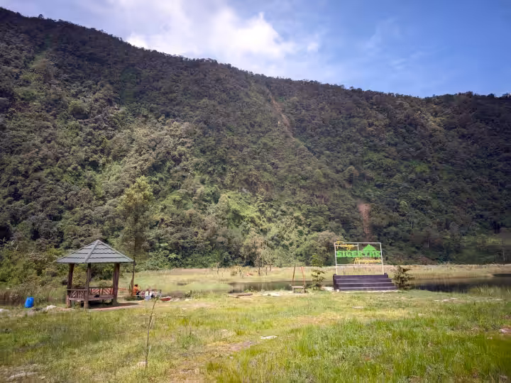 fasilitas di Telaga Sigebyar Mangunan
