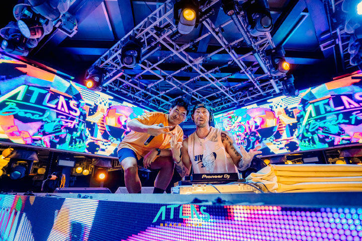 live dj atlas beach club