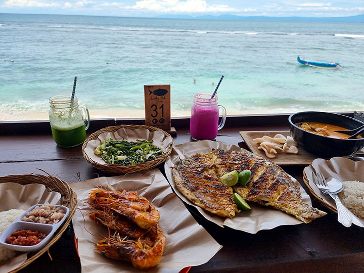 lokasi pantai bingin restaurants