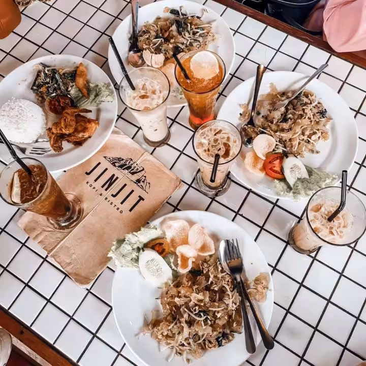 menu di Jinjit Cafe