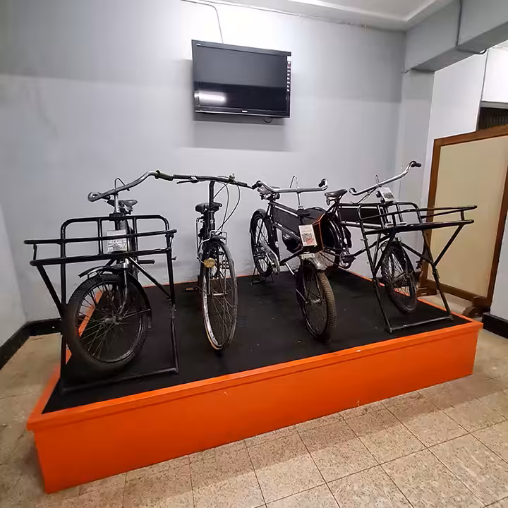 museum pos indonesia foto koleksi