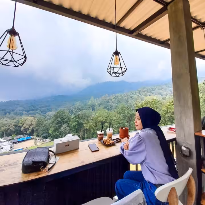 spot foto di Noi Cafe Malang