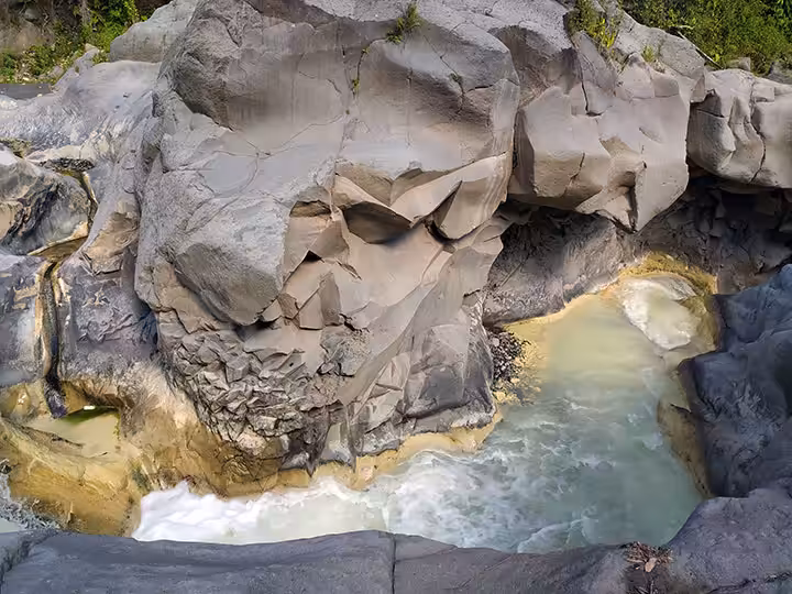 sejarah air terjun mangku sakti