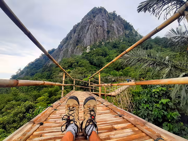 tiket masuk sasak panyawangan