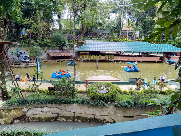 wisata Taman Hewan Pematang Siantar