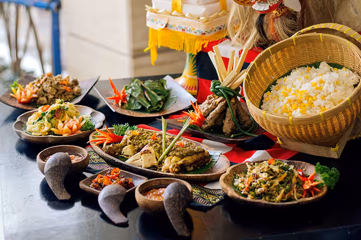 ASTON Kuta hotel & residence foto menu restoran