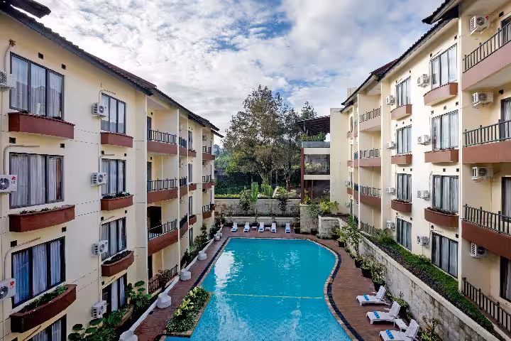 Palace Hotel Cipanas