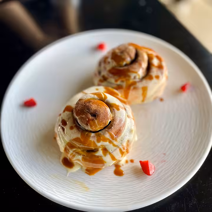 The Upper Clift Resort & Cafe Sentul ulasan menu