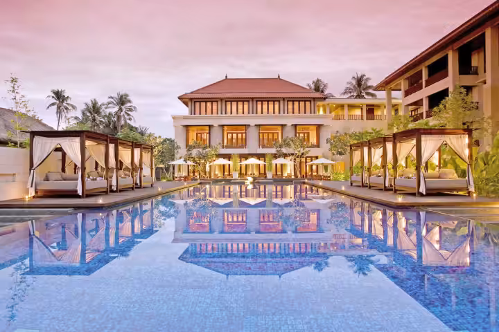 eksterior Conrad Bali